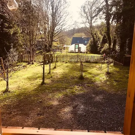 Relax In The Unique And Cosy Off-grid Eco Shepherd's Hut Between Heaven And Earth