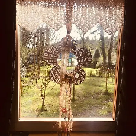 Relax In The Unique And Cosy Off-grid Eco Shepherd's Hut Between Heaven And Earth * Mountshannon