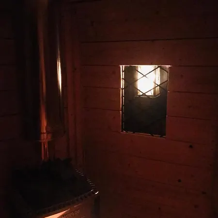 Relax In The Unique And Cosy Off-grid Eco Shepherd's Hut Between Heaven And Earth Chata