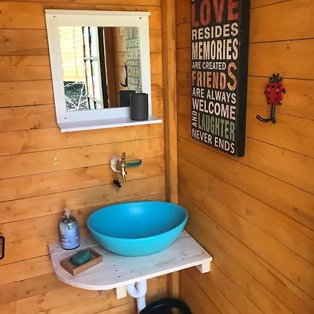Relax In The Unique And Cosy Off-grid Eco Shepherd's Hut Between Heaven And Earth Chata Mountshannon