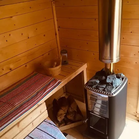 Relax In The Unique And Cosy Off-grid Eco Shepherd's Hut Between Heaven And Earth